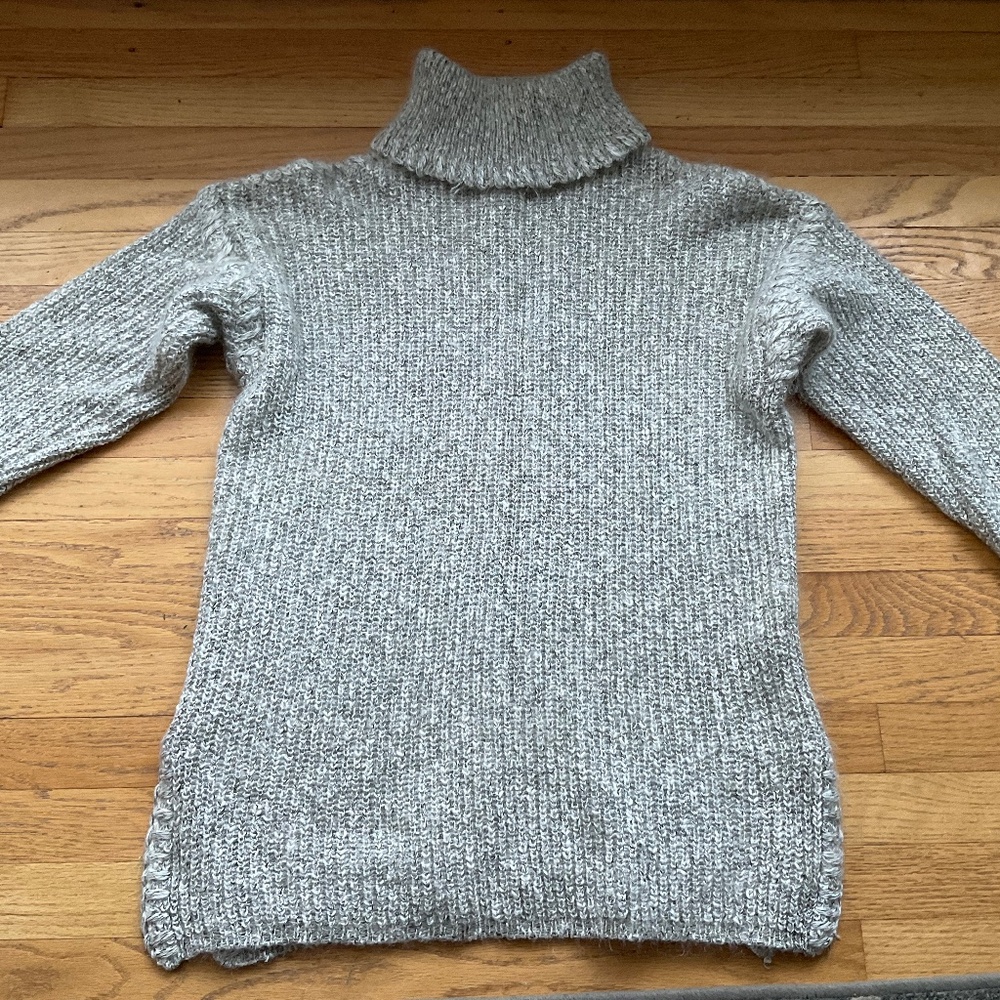 Express Women Sweater Gray Turtle Neck Knit Wool Mohair Blend S